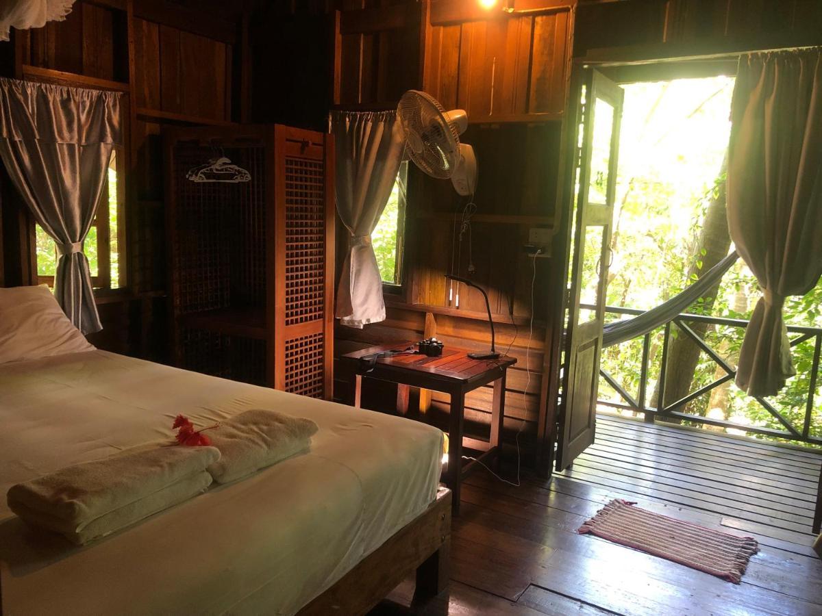Hotel Bambu Huts Baan Tai Esterno foto