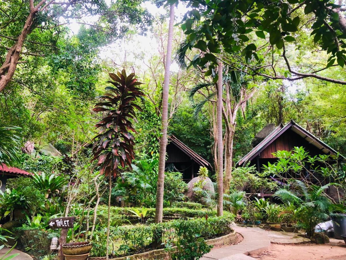 Hotel Bambu Huts Baan Tai Esterno foto