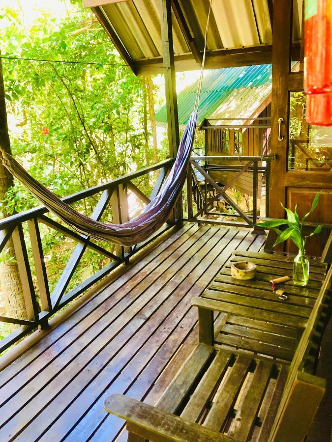 Hotel Bambu Huts Baan Tai Esterno foto